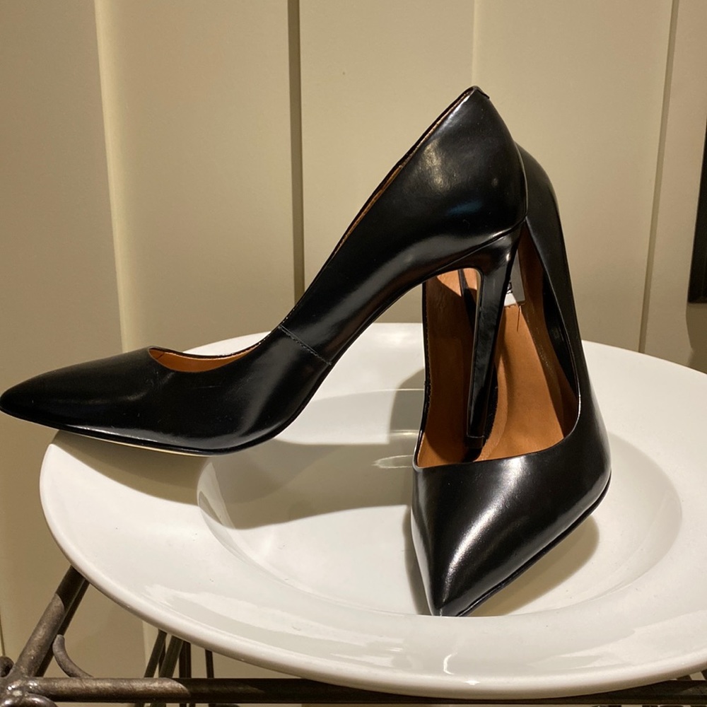 Steve Madden Black Heels